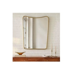 Espejo de Pared de Latón Moderno y Lujoso de Primera Calidad con Color Personalizable para Bodas y Uso en Interiores - Product Image 1