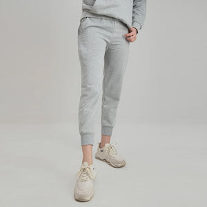 Conjunto de chándal de lana con estilo para mujer hecho a medida, último diseño, chándales de invierno para mujer, conjunto de chándal de algodón 100% para mujer - Product Image 4