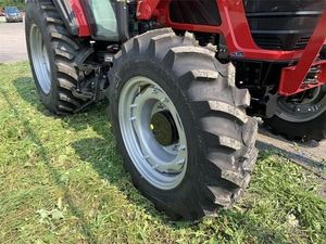 Compre el tractor Mahindra 6065 con bomba esencial y componentes de núcleo de rodamiento - Product Image 5