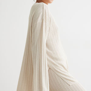 Sudadera de lana con logotipo personalizado para mujer, ropa de entrenamiento en blanco - Product Image 4