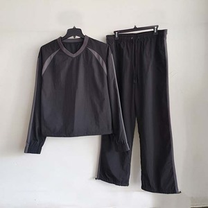 Nuevo Conjunto Deportivo de 2 Piezas con Capucha y Estampado, Chaqueta Cortavientos Holgada de Poliéster con Cremallera para Hombre - Product Image 1