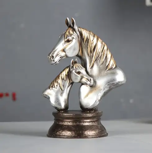 Sculpture murale réaliste de tête de lion majestueux en finition pierre, disponible à prix de gros. - Product Image 3