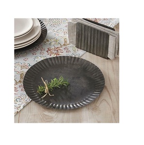 Assiette de présentation de style luxueux Assiette de service faite à la main de créateur unique Assiette de présentation décorative en métal pour mariage - Product Image 6