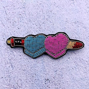 Broches de alambre de lingotes de la mejor calidad, nuevo diseño, broche de corazón sonriente verde, cuero bordado, precio bajo, venta al por mayor - Product Image 5