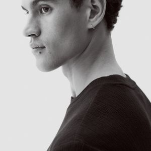 Tendencia para hombres Personalice su obra de arte y logotipo Ropa deportiva de alta calidad Venta al por mayor en blanco - Product Image 4