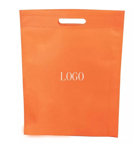 Sacs de courses non tissés tendance à découpe en D avec design élégant et pratique, logo imprimé recyclable, poignée scellée pour le shopping et les cadeaux - Product Image 3