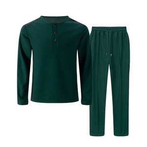 Conjuntos de camisa para hombre ligeros y hechos de algodón Conjuntos de camisa y pantalón de verano informales para hombre personalizables - Product Image 1