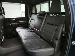 รถบรรทุกอีลิท ยูส 2021 ซิลเวอร์-าโด 3500HD ไฮ คันทรี ครูว์ แค็บ ขับเคลื่อน 4 ล้อ - Product Image 6