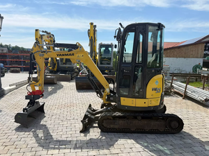 Mini-excavatrice sur chenilles compacte hydraulique VIO23 jaune pour l'amélioration des terres agricoles à vendre - Product Image 1