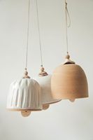 Cloche de vache en céramique de style classique pour intérieurs inspirés de la ferme avec un design antique rustique et un charme décoratif traditionnel