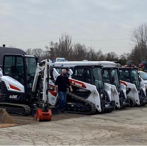 Chargeuse compacte sur chenilles Bobcat d'occasion à bas prix, équipement puissant de 12 tonnes en stock - Product Image 2