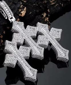 Colgante de diamante de moissanita de Plata de Ley 925, joyería de moissanita, regalo de boda para colgante, colgante personalizado - Product Image 1