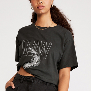 T-shirt d'été en jean personnalisé pour femme avec boutons et lettres imprimées, 100 % coton, vente chaude, OEM/ODM - Product Image 4