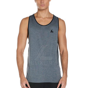Camiseta sin mangas de entrenamiento para hombre hecha a medida, ropa de gimnasio transpirable para hombre - Product Image 1