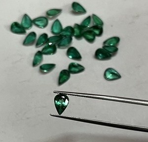 Esmeralda en forma de pera de ambian, lote de calidad fina con Color verde vivo, gran claridad y brillo, calibrado Natural, 7x5mm - Product Image 3