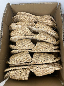 Zapatilla de jacinto de agua Calzado de hogar tejido ecológico para uso doméstico Suela de Jacinto natural de Vietnam - Product Image 2