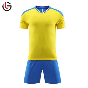 Uniforme de fútbol para hombre de dos tonos, camiseta de fútbol de manga corta de alta calidad, logotipo personalizado, conjunto de la mejor llegada, servicio OEM disponible - Product Image 1