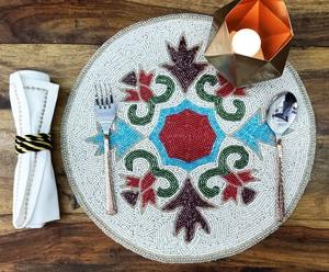 Sous-verre perlé personnalisé en usine, sous-verre en perles de verre fait à la main de style animal, dessous de plat, chemin de table142 - Product Image 6