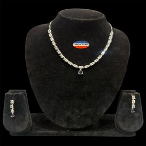 Ensemble de bijoux pour femmes élégantes avec collier et boucle d'oreille en diamant idéal pour les demoiselles d'honneur et les tenues de fête - Product Image 4
