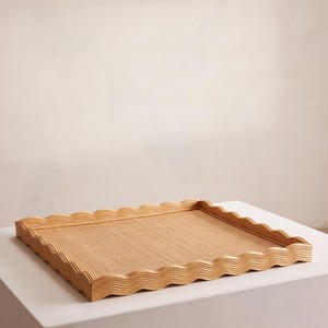 Plateau rectangulaire en rotin artisanal, élégant plateau de service en osier, design minimaliste, organisateur fonctionnel pour la cuisine et la maison - Product Image 4