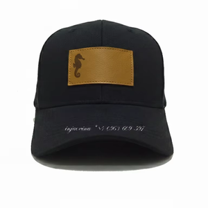Gorra de Béisbol con Parche de Cuero Rectangular Personalizada OEM/ODM, Detalle de Bordado de Alta Gama, Fábrica Profesional de Gorras ODM - Product Image 1