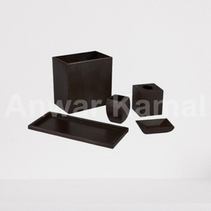 Juego de accesorios de baño de cobre Cesta de basura Bandeja de pañuelos y vaso con soporte para jabón - Product Image 2