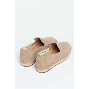 Alpargata cerrada con cuña baja - Product Image 3