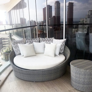 2023 modèle chaud poly rotin meubles d'extérieur cadre en aluminium osier chaises longues pour piscine jardin hôtel - Product Image 3