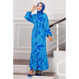 Robe modeste hijab boutonné en viscose de Saxe - Product Image 1