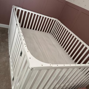 Lit plateforme Montessori en bois massif, écologique et sécuritaire, parc pour bébé transformable en lit pour enfant, cadre de lit pour chambre à coucher, salle de bain, extérieur - Product Image 2