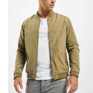 Chaqueta Bomber de Invierno Negra para Hombre OEM ODM con Piel de Oveja e Impermeable |   Ropa Exterior con Cierre y Logotipo Personalizado |   Alta Calidad - Product Image 6