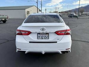 2021 สำหรับ Camry SE พวงมาลัยซ้าย ภายในสีเข้ม เครื่องยนต์เทอร์โบ เบาะผ้า หลังคาซันรูฟแบบพาโนรามา เกียร์อัตโนมัติ - Product Image 3