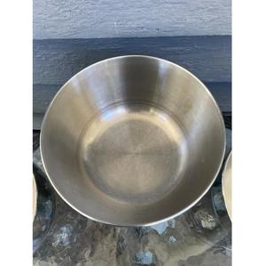 Cuenco de acero inoxidable de gran capacidad para mezclar ingredientes o mezclar ensaladas, suministro al por mayor, disponible al mejor precio - Product Image 1