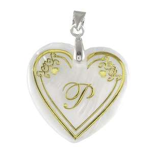 Pendentif Regina Alphabet P en forme de cœur en alliage de zinc étanche 24K avec zircon Coquille en or 18K plaqué or - Product Image 1