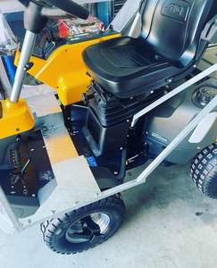 Quitanieves y Cortacésped Frontal Stiga Park Pro 900AWX con Motor y Otras Piezas Incluidas, en Venta para Europa con Envío Rápido - Product Image 5