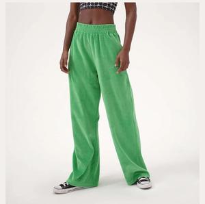 Pantalon de survêtement en velours personnalisé unisexe pantalon de survêtement taille haute respirant pour femmes vente en gros de pantalons de survêtement en velours pour femmes - Product Image 4