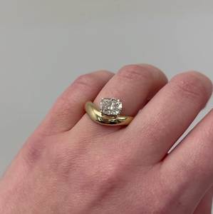 Anillo de Diamante Cultivado en Laboratorio con Corte Ovalado de 1.0 Ct, Anillo de Compromiso Solitario Estilo East West, Oro Amarillo, Diamante CVD Creado en Laboratorio, Joyería de Boda - Product Image 2