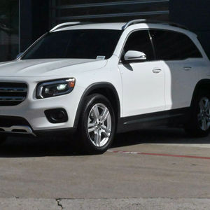 Mercedes-Benz GLB 250 2021 Usado en Buen Estado - Product Image 1