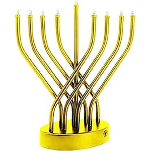 Precio al por mayor Menorah Golden Finished Trending Design Religious Menorah Candle Stand para bodas Fiestas Decoración del hogar - Product Image 1
