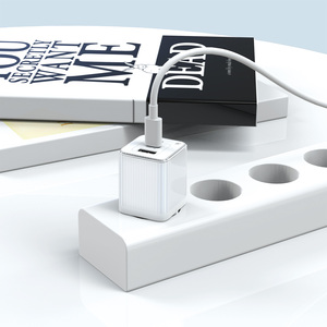 Pd 20W gan Adapter A + C TC-<span class=keywords><strong>225</strong></span> Dual-Port AC nhà điện thoại di động công nghiệp sử dụng trắng tương thích EU Anh chúng tôi tiêu chuẩn <span class=keywords><strong>SCP</strong></span> QC3.0 - Product Image 3