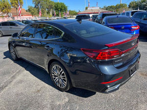 รถยนต์มือสองปี 2020 รุ่น CADENZA LIMITED FWD SEDAN สีน้ำเงิน ประหยัดน้ำมัน 28 MPG เกียร์ 8 สปีด ขับเคลื่อนล้อหน้า เครื่องยนต์ 3.3L V6 290 แรงม้า พร้อมจัดส่ง - Product Image 5