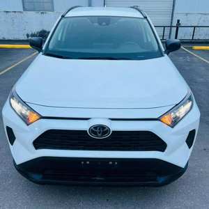 Toyota RAV4 XLE Premium AWD SUV Usado Barato, Volante a la Izquierda, 5 Asientos, Modelo 2023, 100% en Perfecto Estado, Sin Accidentes, 1 Año de Garantía - Product Image 1