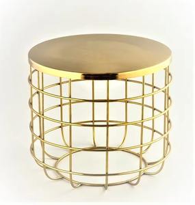 Table basse en fer antique moderne avec design réglable, taille personnalisée disponible pour le mobilier de salon et l'utilisation en extérieur - Product Image 3