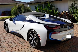 BMW i8 Roadster propre, modèle 2019 - Product Image 5