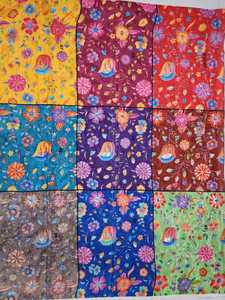 Tissu en mousseline de chinon pour vêtements élégants, tissage lisse avec motif imprimé pour vêtements ethniques - Product Image 5