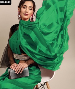 La última blusa elegante de seda Bangloriy de moda con diseño de Patta de seda satinada Vetless Georgette Saree para fiesta Fancy Zalar Work - Product Image 1