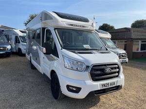 La Mejor Caravana Ligera de 2025, Mini Remolque Camper de 15 pies, Caravana Moderna Tipo Lágrima para Exportación, 4x4, Impermeable y con Capacidad para 4-6 Personas - Product Image 5