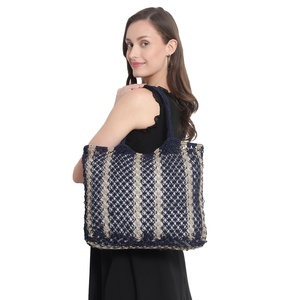 Haute couture été femmes à la main Crochet Jute sac fourre-tout pour la plage voyage et Shopping en gros disponible - Product Image 1