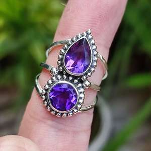 Bague pour femme en argent sterling 925 massif faite à la main, incrustée d'une pierre précieuse améthyste naturelle, bague en argent avec pierre précieuse violette, idée cadeau unique - Product Image 3