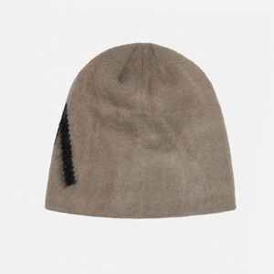 Gorro de Mohair Hecho a Mano Personalizado, Ofrece una Sensación Suave, Cálida y Ligera para el Invierno, la Playa y el Uso Diario, Cómodo, Transpirable y a la Moda - Product Image 3